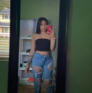 Meet your Posher, Ariana